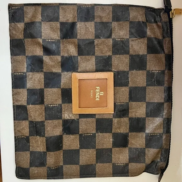 Fendi clutch - Picture 11 of 12